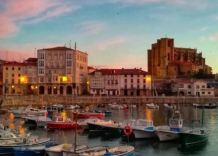 Caserios 度假居 *